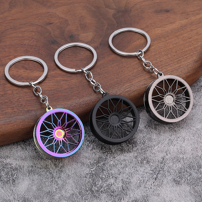 Metal Wheel Hub Keychain Penda - огляд і ціна Men'S Fashion Hub